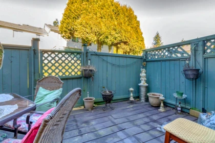 Powder Room Photo of 32 6625 138th Street, Surrey, BC