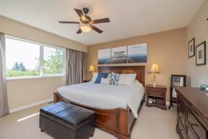 Powder Room Photo of 455 Alouette Drive, Coquitlam, BC