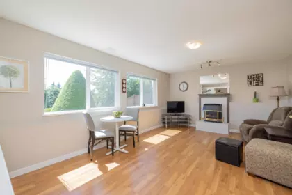 Staircase Photo of 455 Alouette Drive, Coquitlam, BC