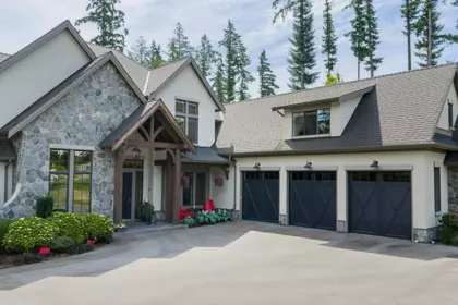 142 208 Street, Langley, BC, Langley — Single Family Residence for sale