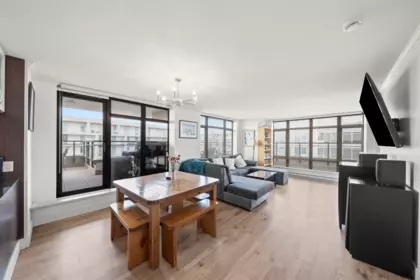 1703 6351 Buswell Street, Richmond, BC, Richmond — Apartment/Condo for sale