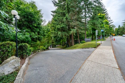 Front Yard Photo of 46 1240 Falcon Drive, Coquitlam, BC