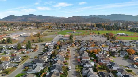 Garden / Landscaping Photo of 32337 Nakusp Drive, Abbotsford, BC