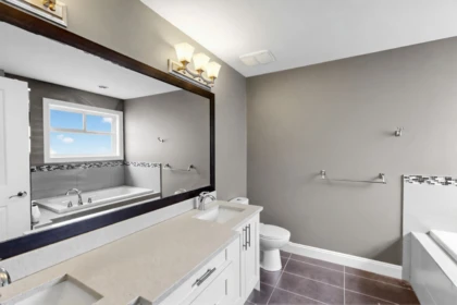 Hot Tub / Spa Photo of 13890 232 Street, Maple Ridge, BC