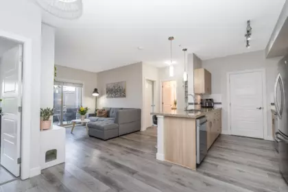 109 20219 54a Avenue, Langley, BC, Langley — Apartment/Condo for sale