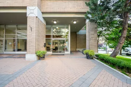 1906 4388 Buchanan Street, Burnaby, BC, Burnaby — Apartment/Condo for sale