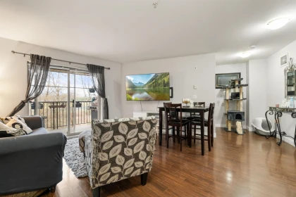 209 45567 Yale Road, Chilliwack, BC, Chilliwack — Apartment/Condo for sale