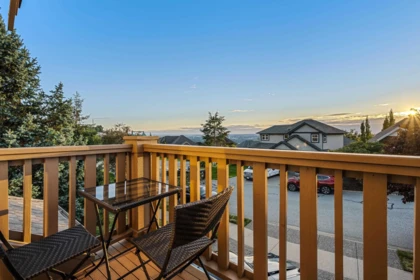 Garden / Landscaping Photo of 3382 Applewood Drive, Abbotsford, BC