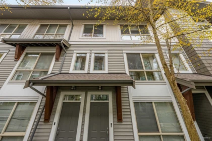 96 6671 121 Street, Surrey, BC, Surrey — Townhouse for sale