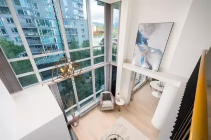 Primary Bathroom Photo of 408 590 Nicola Street, Vancouver, BC