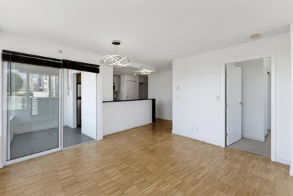 Kitchen Island Photo of 2508 33 Smithe Street, Vancouver, BC
