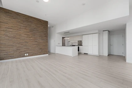 Kitchen Island Photo of 2105 1133 Hornby Street, Vancouver, BC