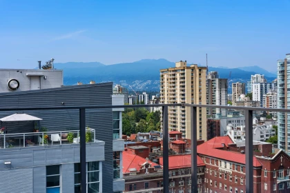 Loft / Bonus Room Photo of 2105 1133 Hornby Street, Vancouver, BC