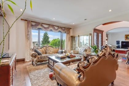 7282 Ridge Drive, Burnaby, BC, Burnaby — Single Family Residence for sale