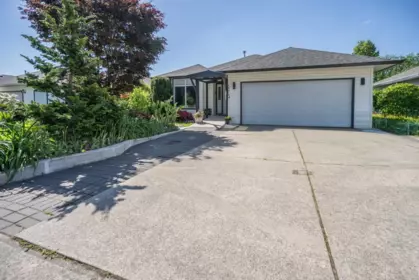 33764 Blueberry Drive, Mission, BC, Mission — Single Family Residence for sale