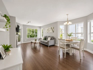 309 13939 Laurel Drive, Surrey, BC, Surrey — Apartment/Condo for sale