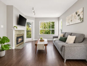 309 13939 Laurel Drive, Surrey, BC, Surrey — Apartment/Condo for sale