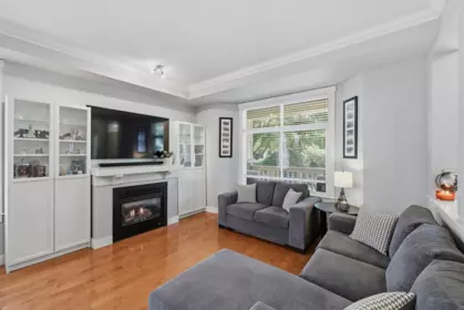 Kitchen Photo of 16 15255 36 Avenue, Surrey, BC