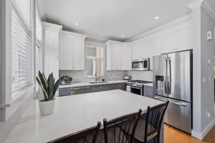 Powder Room Photo of 16 15255 36 Avenue, Surrey, BC