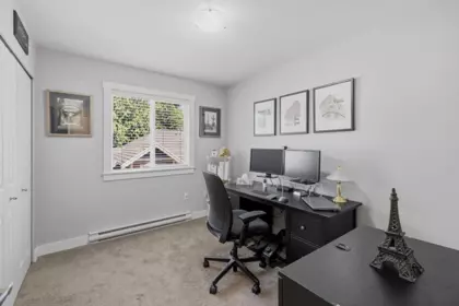 Staircase Photo of 16 15255 36 Avenue, Surrey, BC
