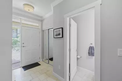 Walk-In Closet Photo of 16 15255 36 Avenue, Surrey, BC