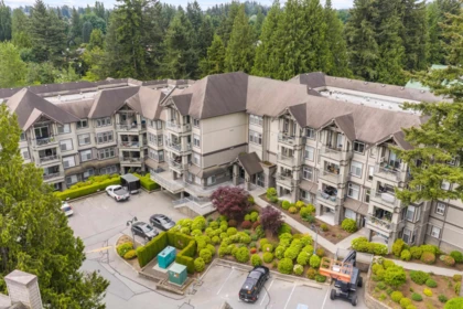 418 33318 E Bourquin Crescent, Abbotsford, BC, Abbotsford — Apartment/Condo for sale