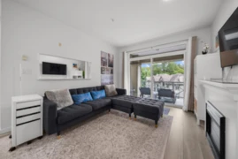 418 33318 E Bourquin Crescent, Abbotsford, BC