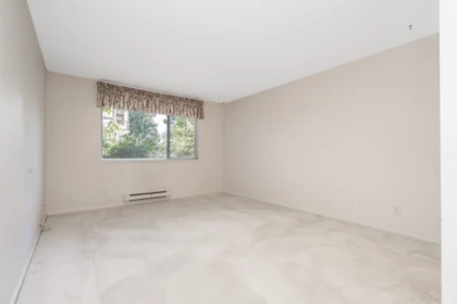 Mudroom Photo of 209 2963 Nelson Place, Abbotsford, BC