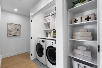 Kitchen Photo of 7 16765 25 Avenue, Surrey, BC