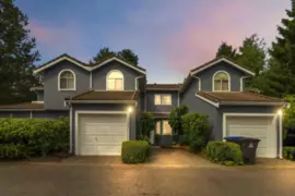 2 10094 154 Street, Surrey, BC