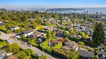 2138 Nelson Avenue, West Vancouver, BC, West vancouver — Single Family Residence for sale