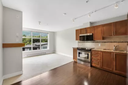 Office / Den Photo of 305 1211 Village Green Way, Squamish, BC