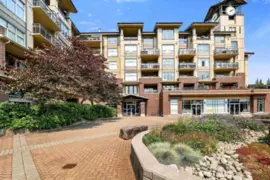 305 1211 Village Green Way, Squamish, BC