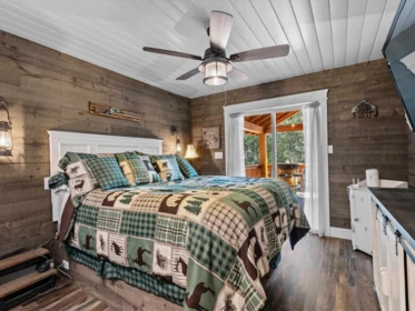 Breakfast Nook Photo of 468 Tulameen River Road, No City Value, BC