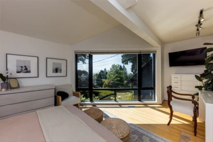 Primary Bedroom Photo of 126 E St. James Road, North Vancouver, BC