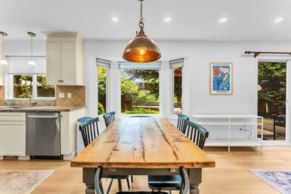Breakfast Nook Photo of 9457 215a Street, Langley, BC