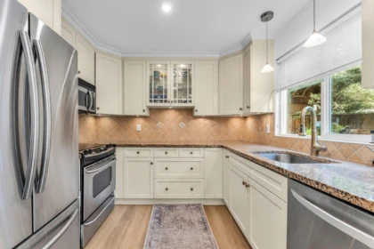 Pantry Photo of 9457 215a Street, Langley, BC