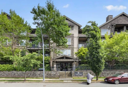 310 250 Salter Street, New Westminster, BC, New Westminster — Apartment/Condo for sale