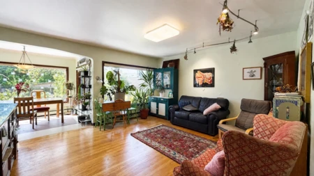 Primary Bedroom Photo of 624 W 30th Avenue, Vancouver, BC