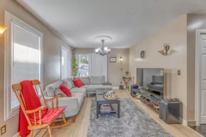 Breakfast Nook Photo of 1465 Blackwater Place, Coquitlam, BC