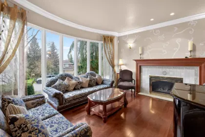 Family Room Photo of 18048 99a Avenue, Surrey, BC