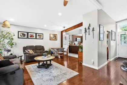 Primary Bedroom Photo of 29907 Dewdney Trunk Road, Mission, BC