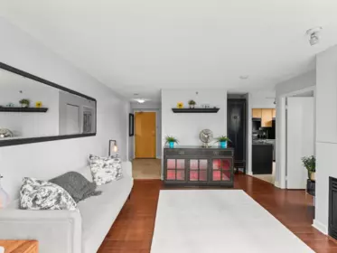 Kitchen Photo of 401 1238 Richards Street, Vancouver, BC