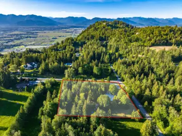 Neighborhood Park Photo Near 47400 Extrom Road, Chilliwack, BC