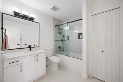 Swimming Pool Photo of 5814 122 Street, Surrey, BC