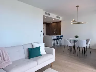 Breakfast Nook Photo of 902 15165 Thrift Avenue, White Rock, BC