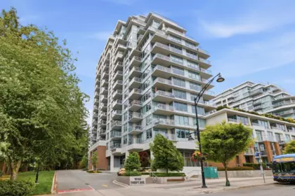 902 15165 Thrift Avenue, White Rock, BC, White rock — Apartment/Condo for sale