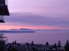 902 15165 Thrift Avenue, White Rock, BC