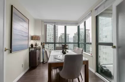 Mudroom Photo of 1903 1238 Melville Street, Vancouver, BC
