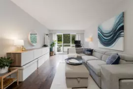 303 2450 Cornwall Avenue, Vancouver, BC